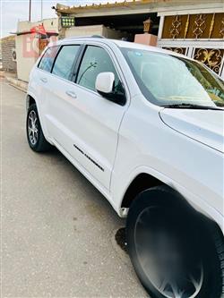 جيب جراند شيروكي